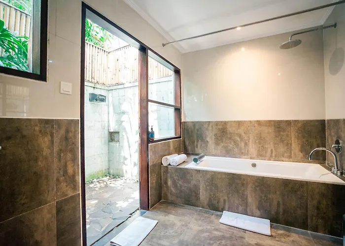 Shanti Estate By Nakula Seminyak